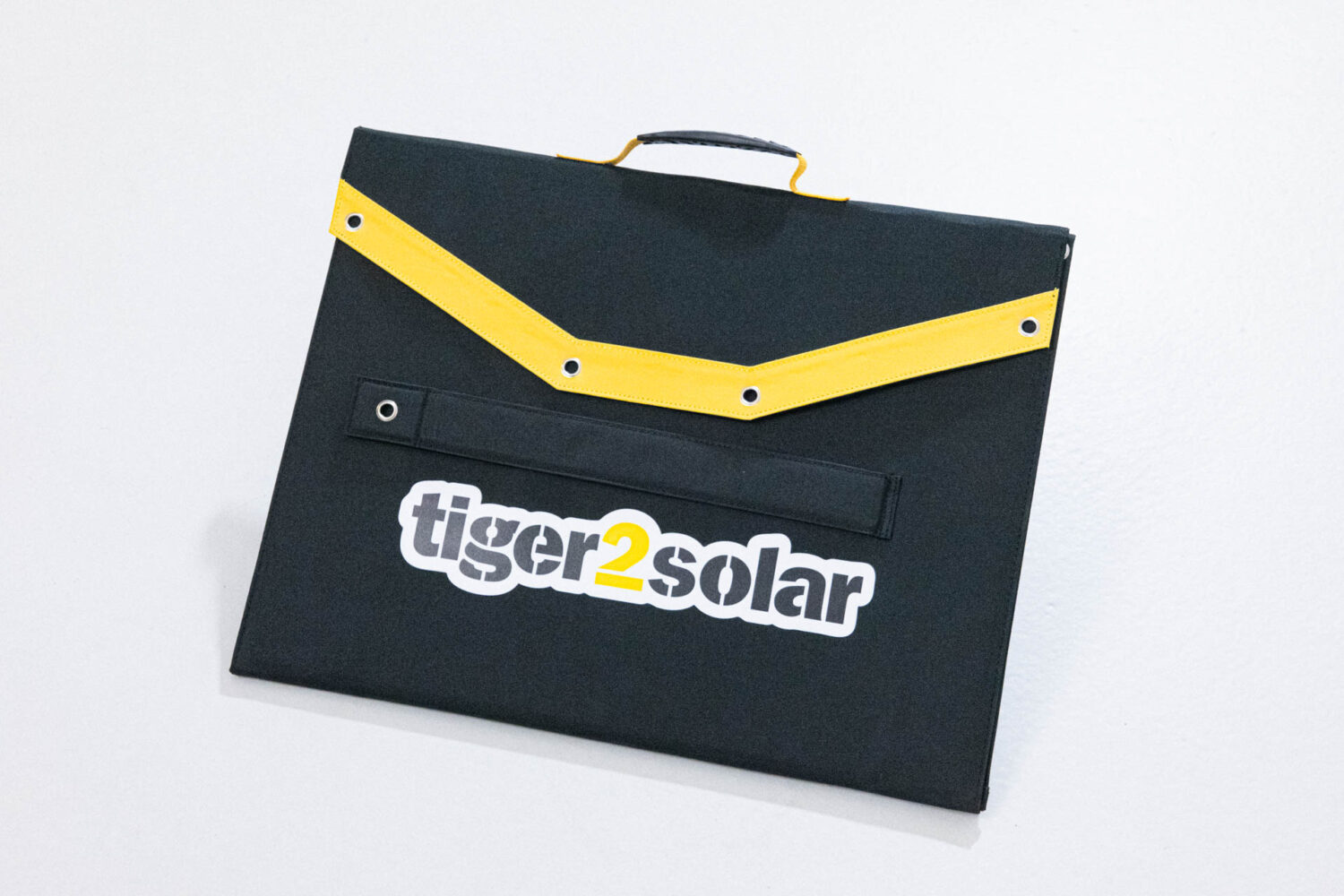 Aussenansicht der Solartasche Tiger2Solar