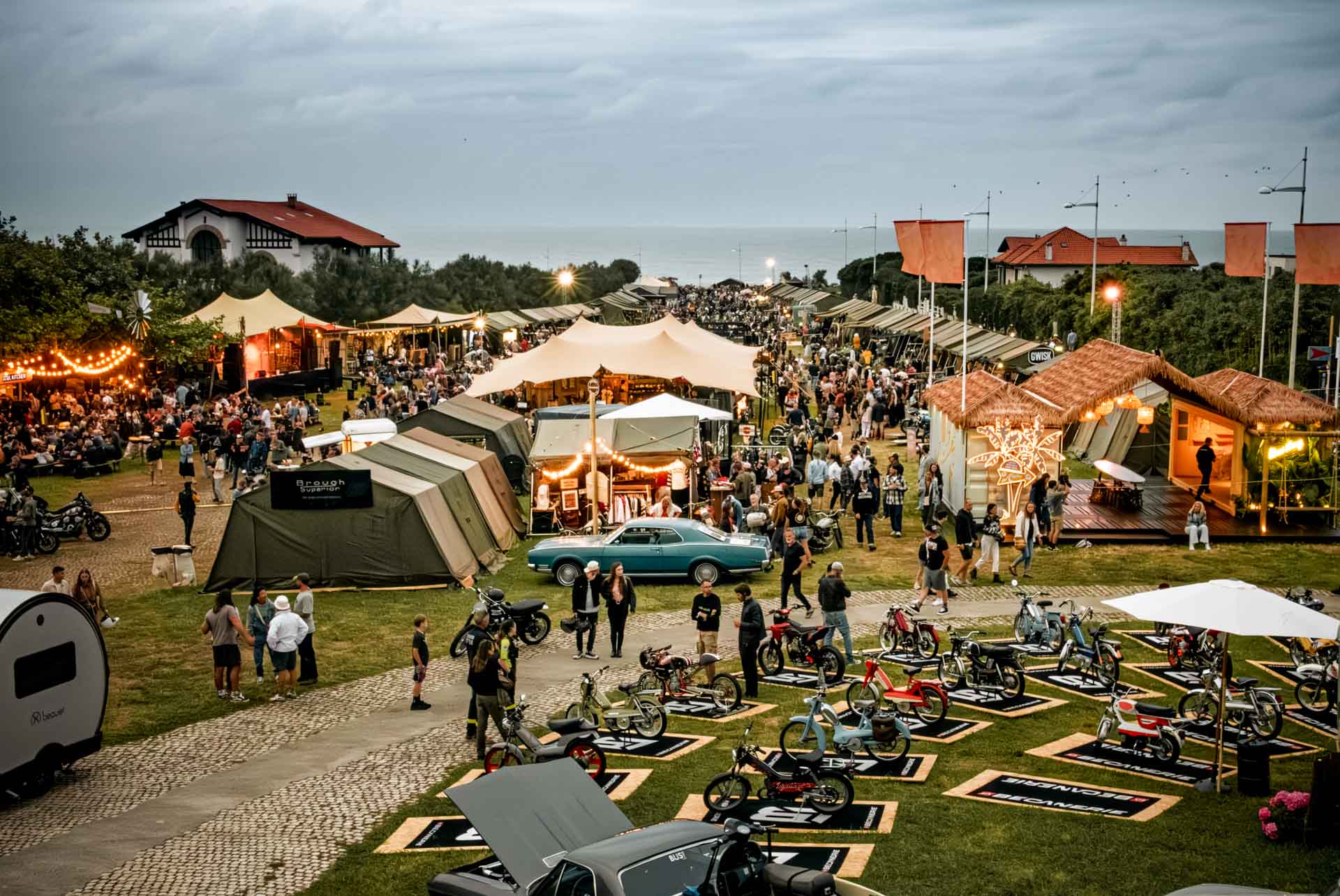 Wheels and Waves, Biarritz, Frankreich